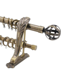 TFI017 Ornate Gothic Iron Curtain Rod Set